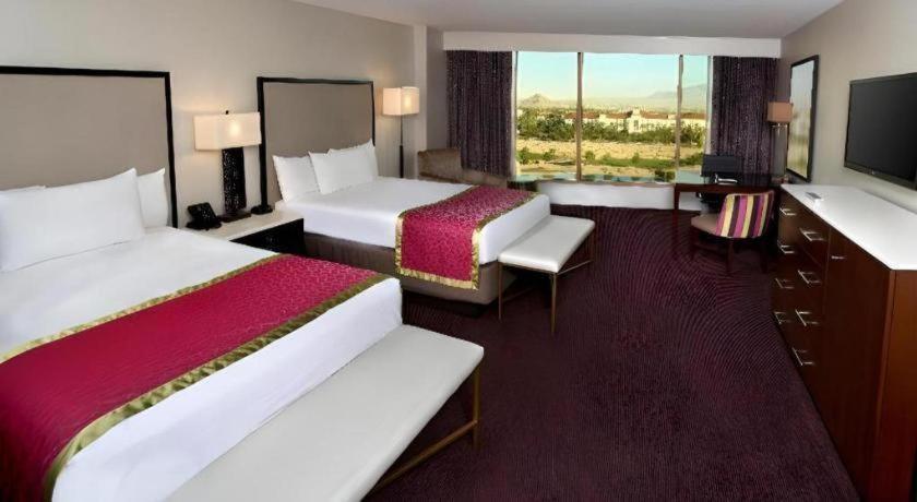 Suncoast And Casino Resort 4*