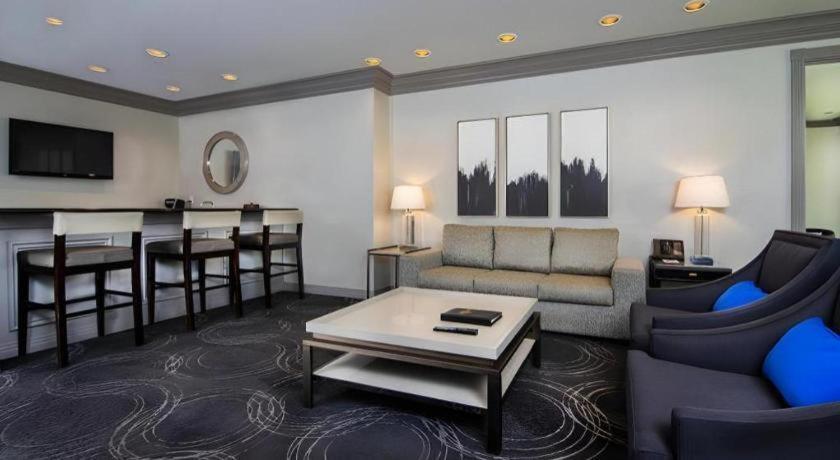 Resort Suncoast And Casino Las Vegas