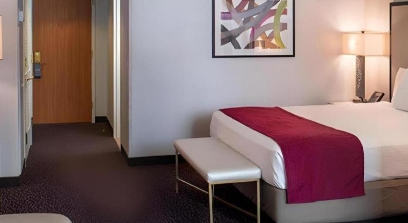Resort Suncoast And Casino Las Vegas
