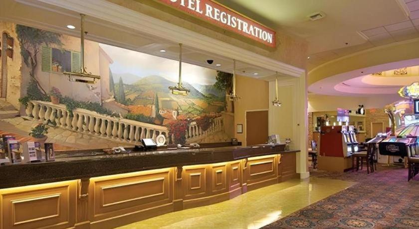 Suncoast And Casino Resort 4*
