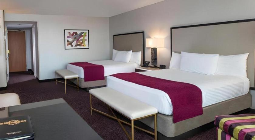 Resort Suncoast And Casino Las Vegas